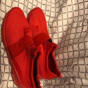 Fashion athletic shoes